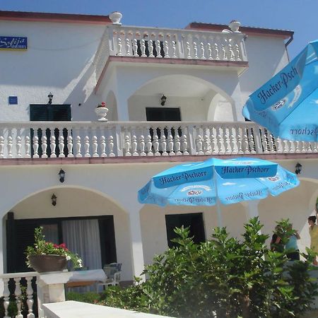 B&B Villa Sofija เกรบัชติซา ภายนอก รูปภาพ